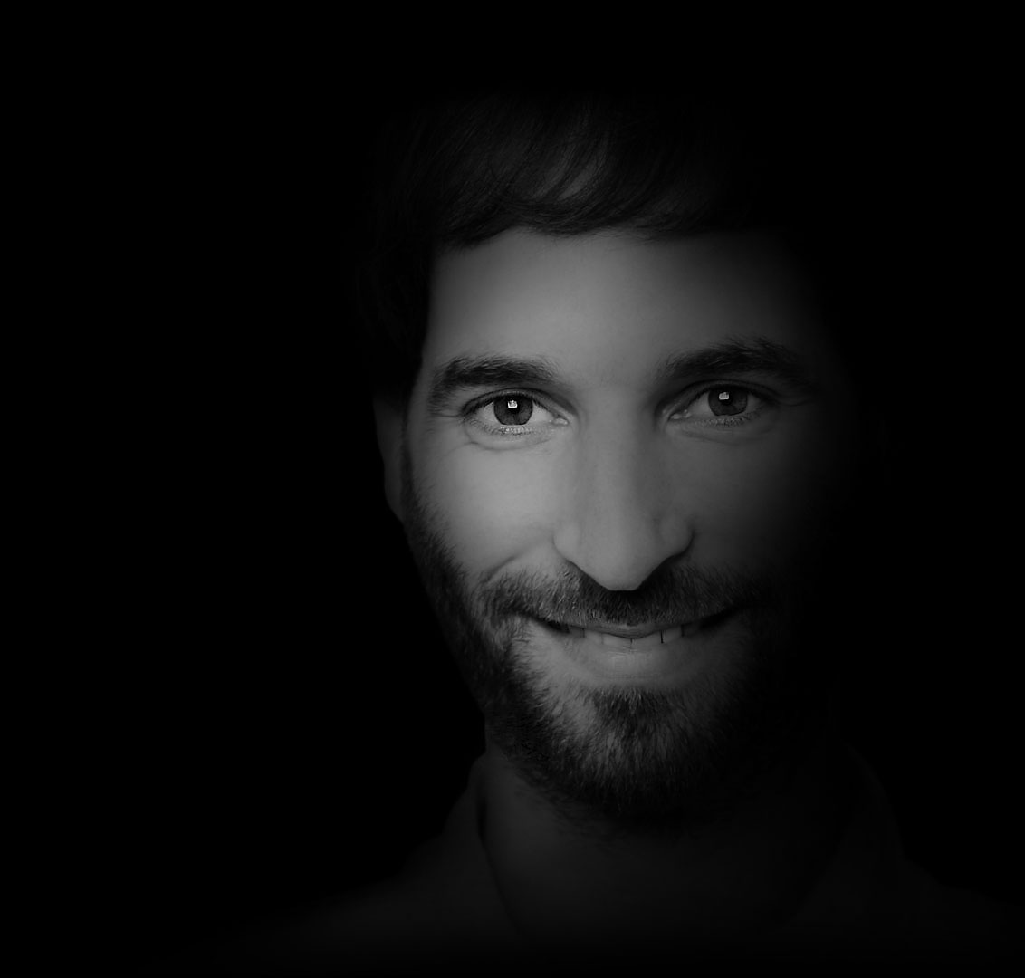 Ein Portrait von Alexander Nowak